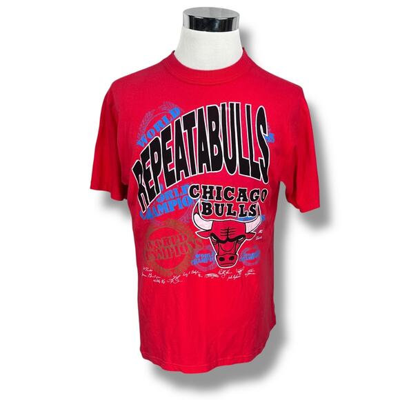 Vintage World Champion Repeatabulls Chicago Bulls T-Shirt Mens Large Red 90s - Picture 1 of 10